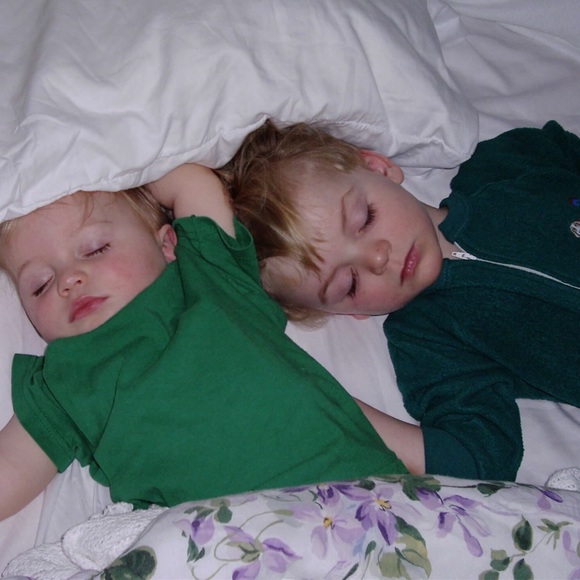 Meet your Posher, Laura - Picture 2 of 2